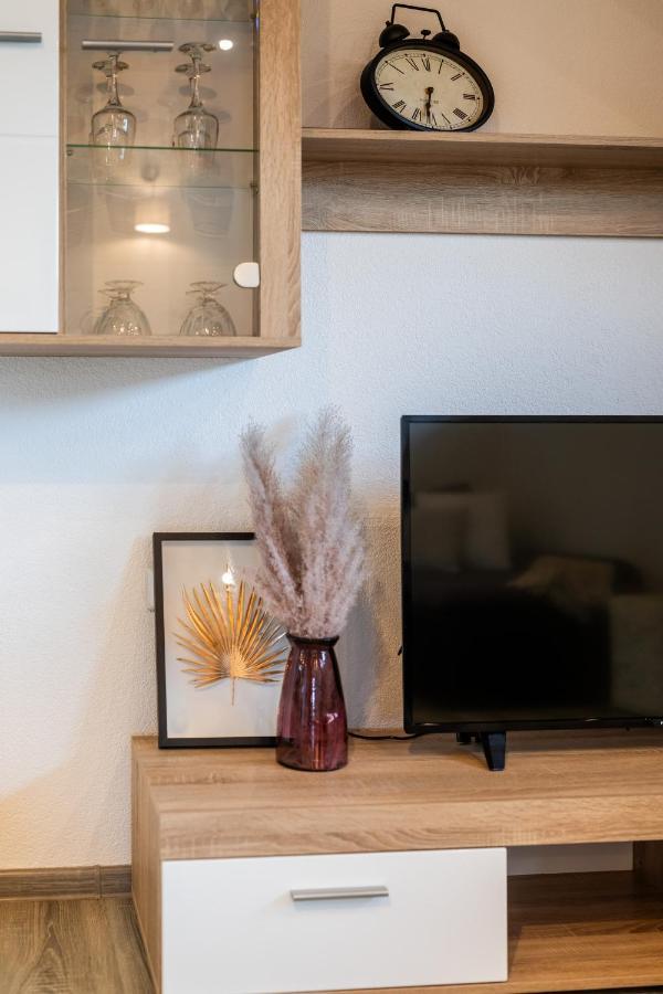 Apartment Sara Rakovica Extérieur photo